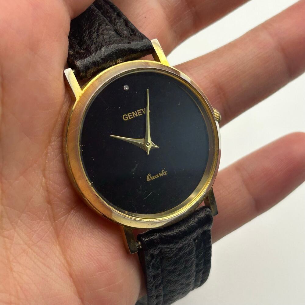 Geneva Gold-tone Black Dial & Leather Strap Minimalist Watch Working image 6